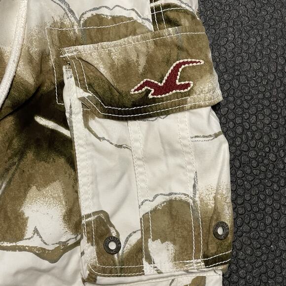 Hollister Men's Swim Cargo Trunks Hibiscus Y2K 100% Polyester Size S - Picture 2 of 5